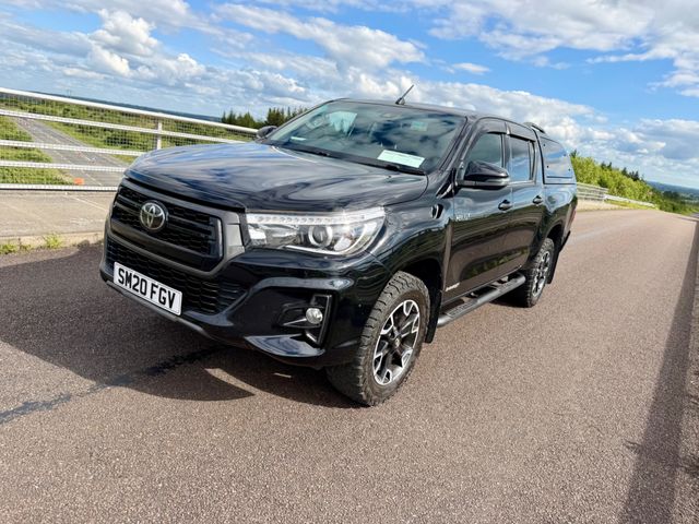 Image for 2020 Toyota Hilux INVINCIBLE X 4WD D-4D DCB