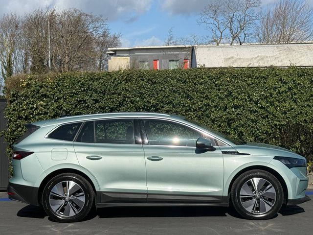 Image for 2023 Skoda Enyaq IV 80 // SERVICE HISTORY // APPLE CARPLAY/ANDROID AUTO // REVERSE CAMERA // HALF LEATHER HEATED SEATS