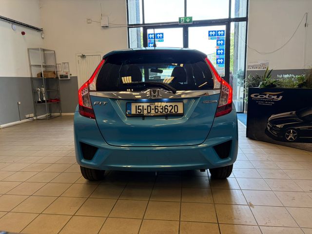 Image for 2015 Honda Fit 1.5 Petrol HYBRID 5DR AUTO. Immaculate Car with only 95km, 2 Keys, NCT done before collection, Mirror Link, Climate Control, Cruise Control, Full Electrics and much more.