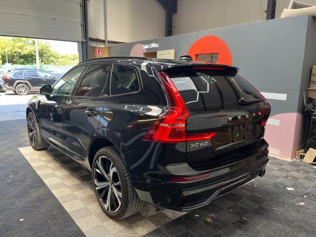 Image for 2022 Volvo XC60 2022 VOLVO XC60 T6 PLUG-IN 2.0 AUTOMATIC / CRUISE CONTROL / PARKING CAMERA / ELECTRIC MEMORY & HEATED SEATS / PANORAMIC SUNROOF / APPLE CARPLAY / HEATED STEERING WHEEL AND MORE