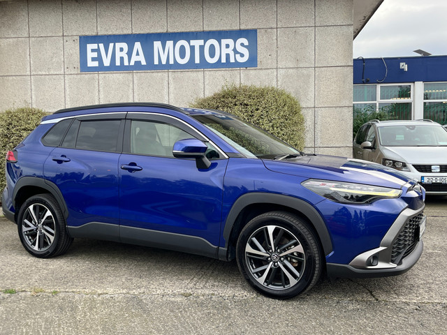 Image for 2022 Toyota Corolla Cross Z HYBRID AUTOMATIC 1.8 PETROL //HIGH SPEC//LOW MILES//REVERSE CAMERA//HALF LEATHER HEATED SEATS//KEYLESS ENTRY//ADAPTIVE CRUISE CONTROL//
