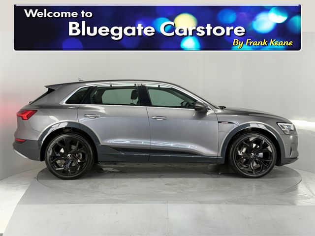 Image for 2021 Audi e-tron TECHNIK 50 QUATTRO*NEW 22" ALLOYS** BLACK LEATHER INTERIOR**FRONT HEATED SEATS**DIGITAL DASH**TOUCH SCREEN MEDIA DISPLAY**APPLE CARPLAY**REVERSE CAMERA**FINANCE AVAILABLE**