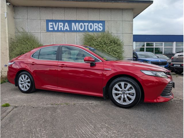 Image for 2020 Toyota Camry SOL AUTOMATIC HYBRID 2.5 PETROL//FULL LEATHER HEATED SEATS//ADAPTIVE CRUISE CONTROL//SAT NAV//REVERSE CAMERA// 