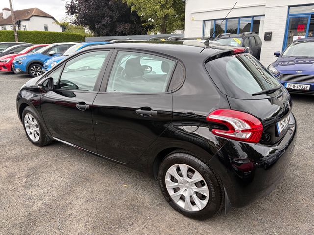 Image for 2015 Peugeot 208 2015 PEUGEOT 208 1.2 PETROL 5 DOOR LOW KMS