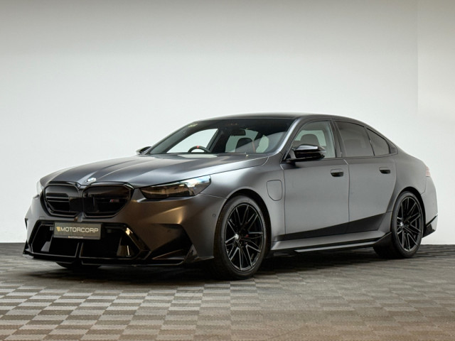 Image for 2025 BMW M5 M5 4.4 PHEV 727HP