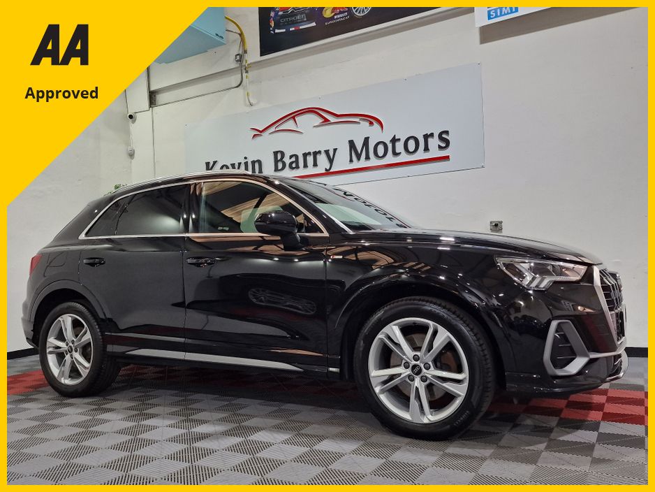 Image for 2022 Audi Q3 45 TFSIe S LINE (PLUG IN HYBRID) 245BHP AUTOMATIC **ONE OWNER / 19" ALLOYS / CRUISE CONTROL / HALF LEATHER / HEATED FRONT SEATS / SAT NAV / SONOS PREMIUM SOUND / REVERSE CAMERA / REAR SUN PROTECTION**