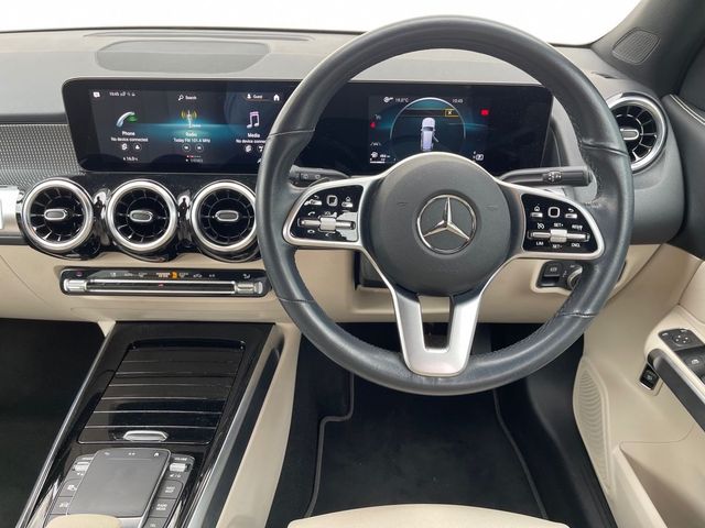 Image for 2022 Mercedes-Benz GLB Class 200 d Progressive Auto