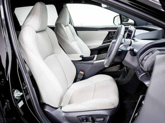 Image for 2024 Toyota bZ4X VISION 71.4 kWh 200HP