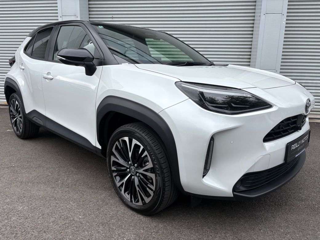 Image for 2025 Toyota Yaris Cross 1.5 PETROL HYBRID AUTO **CLASS SPEC**