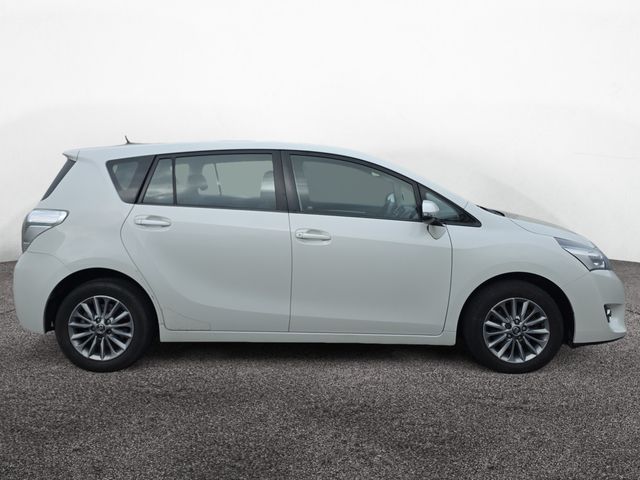 Image for 2016 Toyota Verso 1.6 D4D Icon TSS 5DR