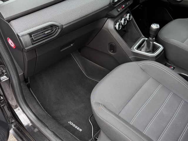 Image for 2022 Dacia Jogger Comfort TCE 110 5DR