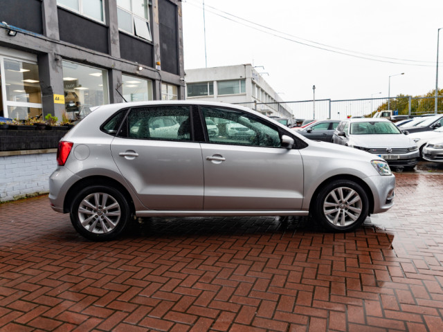 Image for 2016 Volkswagen Polo 1.2 TSI COMFORTLINE PLUS 5DR HATCHBACK AUTOMATIC // 1 OWNER CAR WITH ONLY 59758 KMS // STUNNING CAR IS AS NEW CONDITION // VBUY WITH CONFIDENCE AA SIMI APPROVED DEALER 2025 // ALL TRADE INS WELCOME //