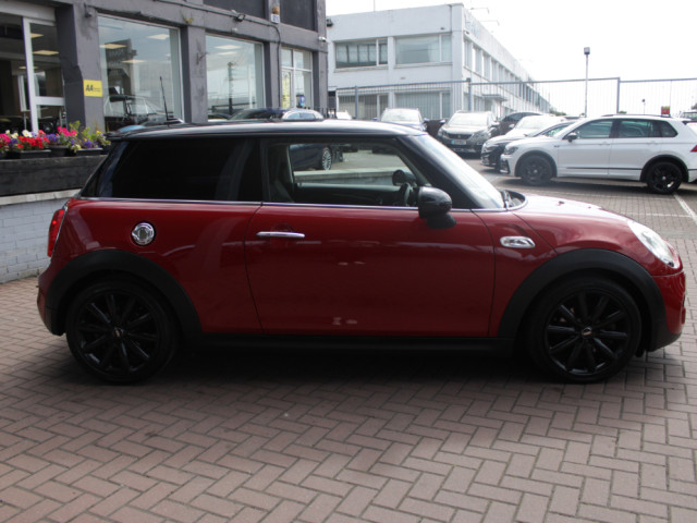Image for 2017 Mini Cooper S 2.0SD JOHN COOPER WORKS EDITION 3DR HATCHBACK AUTOMATIC // WITH 75, 000 KM'S // BUY WITH CONFIDENCE AA AND SIMI APPROVED DEALER 2026 // FINANCE ARRANGED // ALL TRADE INS WELCOME //