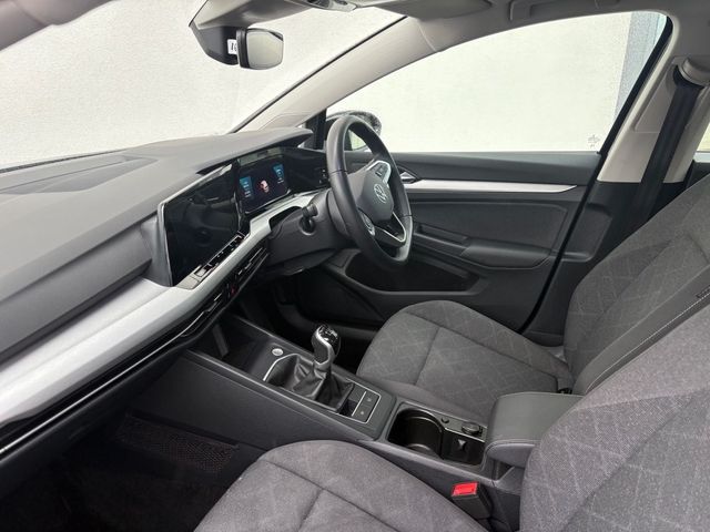 Image for 2024 Volkswagen Golf 2.0 TDI 115HP Life