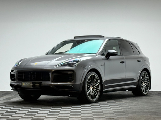 Image for 2020 Porsche Cayenne TURBO S 4.0 V8 670HP E-HYBRID 