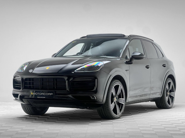 Image for 2023 Porsche Cayenne PLATINUM EDITION 3.0 V6 *HUGE SPEC*