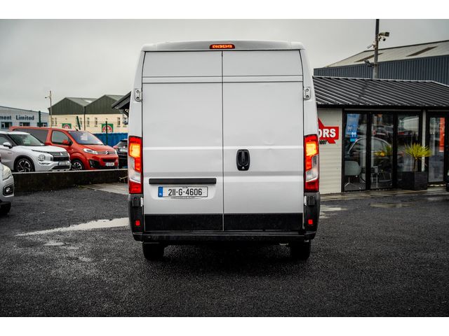 Image for 2021 Peugeot Boxer 