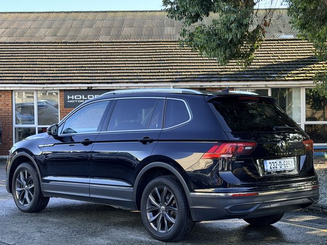 Image for 2023 Volkswagen Tiguan Allspace 