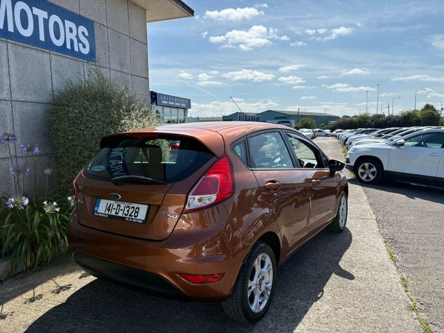 Image for 2014 Ford Fiesta ZETEC 1.0 PETROL //LOW MILES// 
