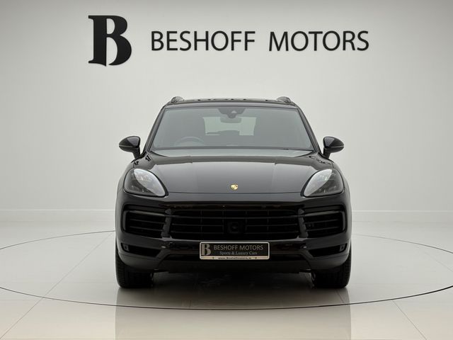 Image for 2018 Porsche Cayenne 3.0 V6 E-HYBRID=LOW MILES//HUGE SPEC=PAN ROOF//FULL PORSCHE SERVICE HISTORY=182 D REG=PREVIOUSLY SUPPLIED BY OURSELVES//TAILORED FINANCE PACKAGES AVAILABLE=TRADE INS WELCOME