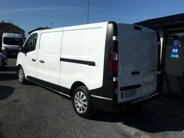 Image for 2019 Renault Trafic 