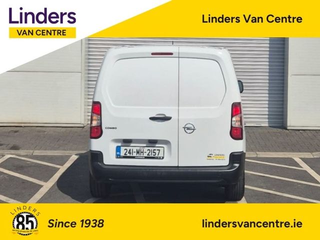 Image for 2024 Opel Combo 3 SEATS - FULL SERVICE HISTORY 