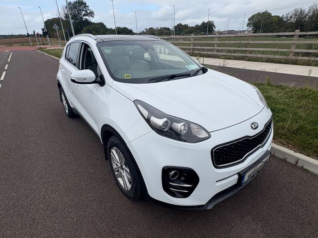 Image for 2018 Kia Sportage Platinum Sumroof 1.7D Bluetooth, Rear Parking Sensors, Touch Screen Infotainment System, Multi-Function Steering Wheel, 