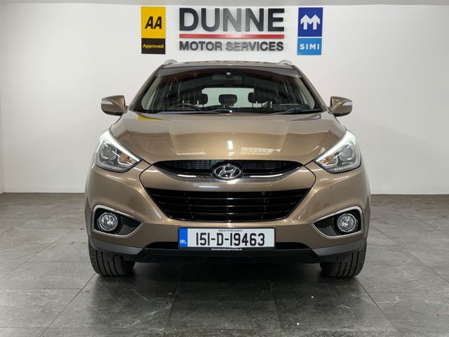 Image for 2015 Hyundai ix35 **EXECUTIVE EDITION **2 KEYS **ADAPTIVE CRUISE CONTROL **HEATED SEATS **MULTI FUNCTION STEERING WHEEL **PARKING SENORS **DIGITAL BLUETOOTH RADIO **WIRE HEATED WINDSCREEN **BROWN / TAN SEATS **HILL ASS