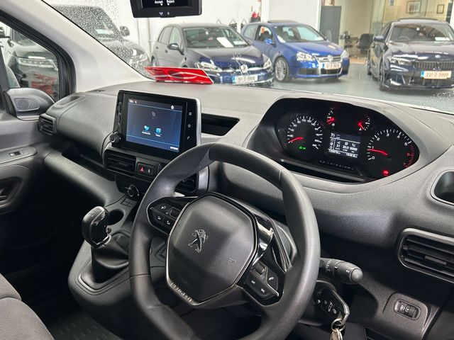 Image for 2021 Peugeot Partner Professional Plus 1.5 Blue HDI