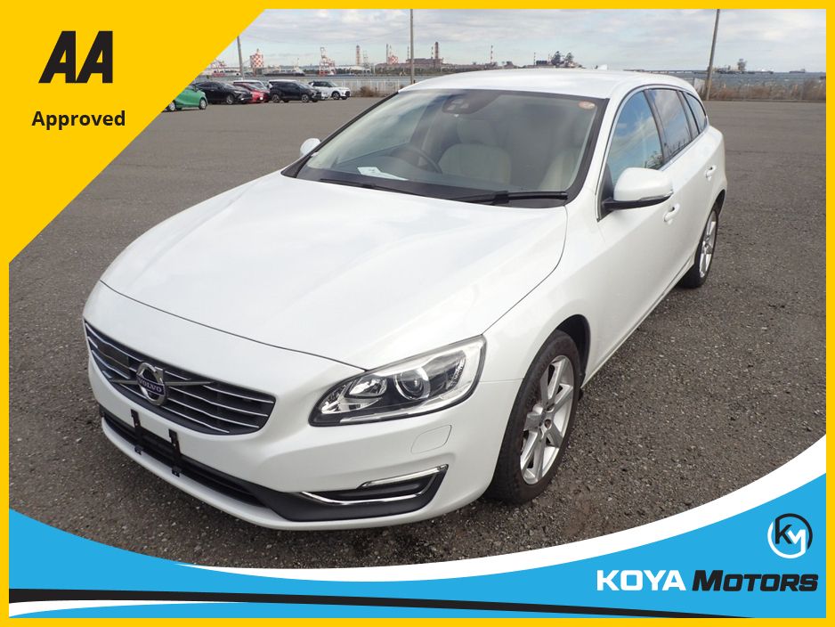 Image for 2018 Volvo V60 2.0 D4 SE LUXURY PLUS 190 BHP DIESEL AUTOMATIC // FULL HEATED LEATHER // REVERSING CAMERA // CRUISE CONTROL // LANE ASSIST // COLLISION WARNING SYSTEM // UPGRADED SPORT ALLOYS