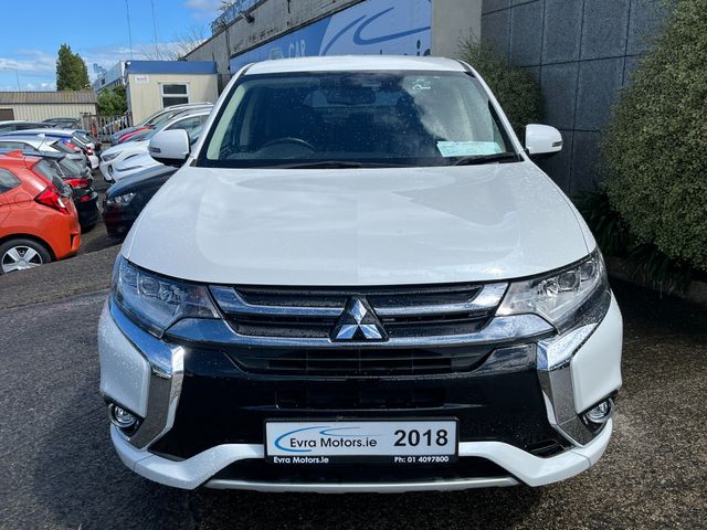 Image for 2018 Mitsubishi Outlander G AUTOMATIC PETROL PLUG IN HYBRID 2.0 //VERY LOW MILES//ADAPTIVE CRUISE CONTROL//KEYLESS ENTRY//HALF LEATHER HEATED SEATS//