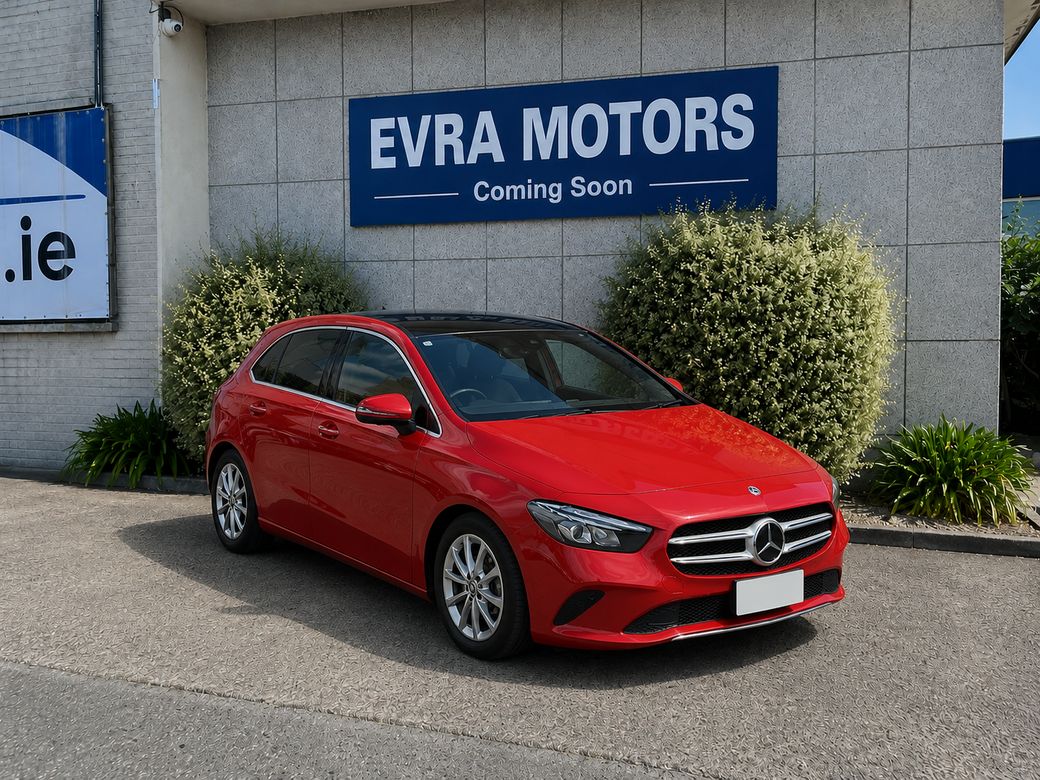 Image for 2019 Mercedes-Benz B Class EXCLUSIVE 1.4 PETROL //HIGH SPEC//FULL LEATHER HEATED ELECTRIC MEMORY SEATS//PANORAMIC GLASS ROOF//REVERSE CAMERA//ADAPTIVE CRUISE CONTROL//KEYLESS ENTRY//