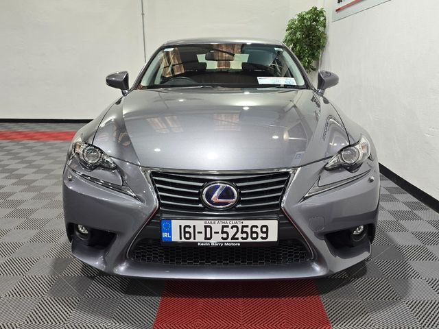 Image for 2016 Lexus IS 300h 2.5 HYBRID EXECUTIVE EDITION AUTOMATIC **LOW MILEAGE / HIGH SPEC / CRUISE CONTROL / FULL BLACK LEATHER / FRONT & REAR PARKING ASSIST / HEATED FRONT SEATS / SAT NAV / FULL SERVICE RECORD**