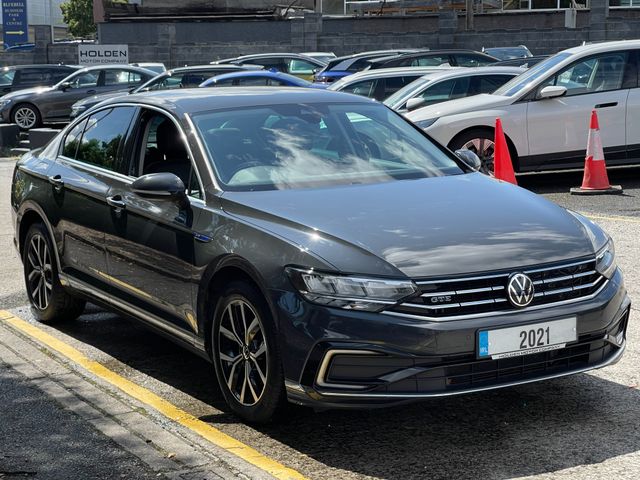 Image for 2021 Volkswagen Passat GTE DSG
