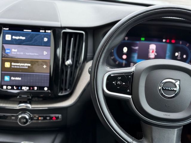Image for 2021 Volvo XC60 B4 (197hp) Inscription Momentum Auto