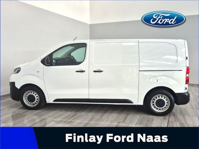 Image for 2022 Toyota Proace 1.5 (100HP) GL MWB 4DR Ply Lining 