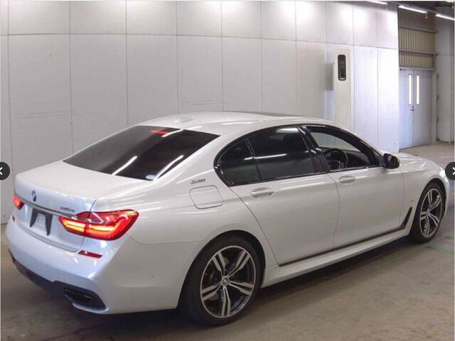 Image for 2017 BMW 7 Series COMING SOON // TAN LEATHER INTERIOR // PARKING SENSORS