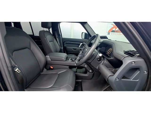 Image for 2024 Land Rover Defender X-DYNAMIC S PHEV