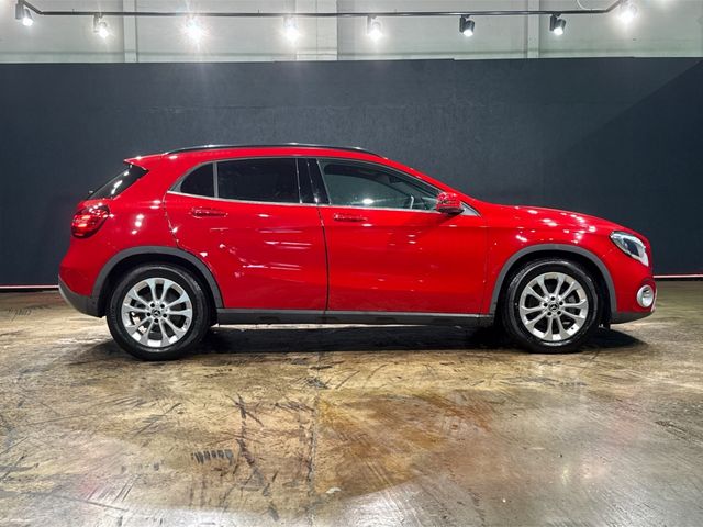 Image for 2018 Mercedes-Benz GLA Class 1.6 AUTOMATIC - ELECTRIC TAILGATE - REVERSE CAMERA - CRUISE CONTROL - HEATED SEATS