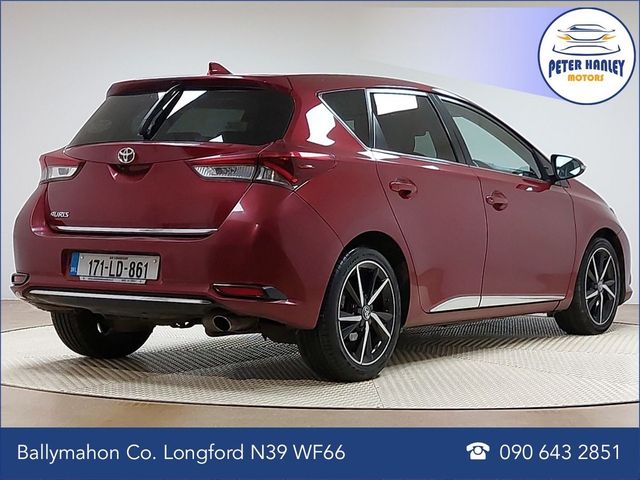 Image for 2017 Toyota Auris 1.6 D-4D (112) Sol
