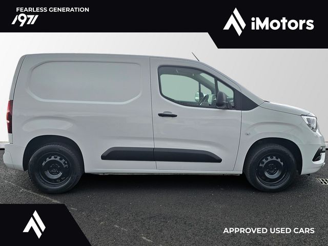 Image for 2022 Vauxhall Combo L1H1 2000 SPORTIVE