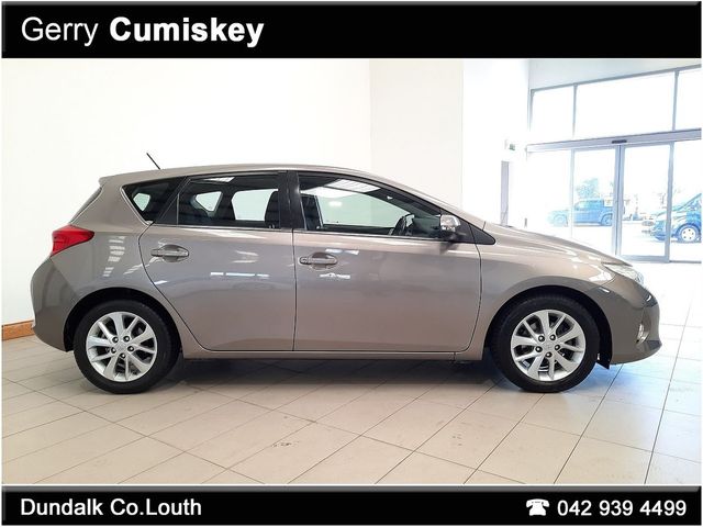 Image for 2013 Toyota Auris 1.4 D-4D LUNA Automatic