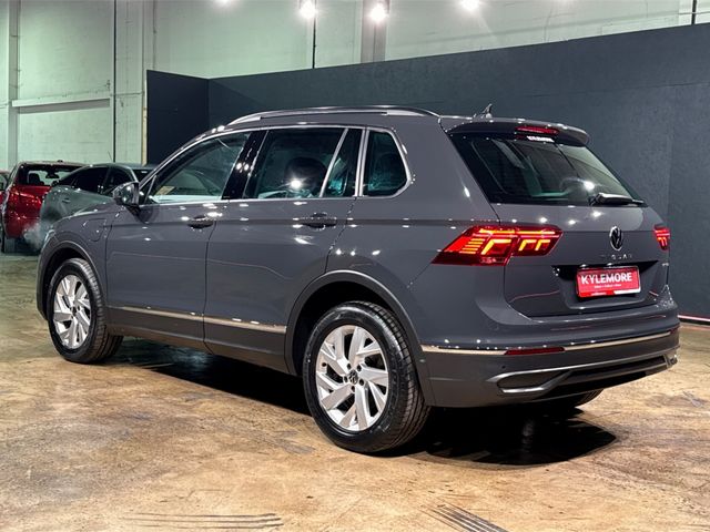 Image for 2022 Volkswagen Tiguan HYBRID AUTOMATIC 1.4L TSI PHEV - PARKING SENSORS - CRUISE CONTROL - A/C HEATING CONTROLS