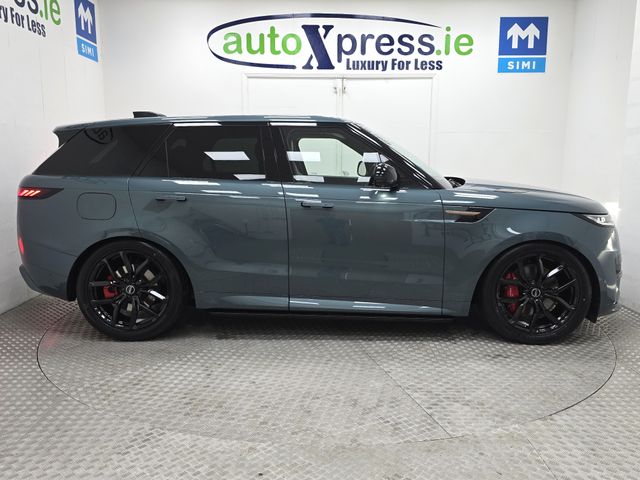 Image for 2024 Land Rover Range Rover Sport 3.0 P460E DYNAMIC SE Plug-in hybrid