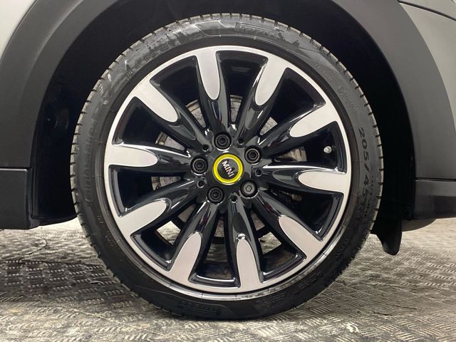 Image for 2023 Mini Cooper SE EV Auto