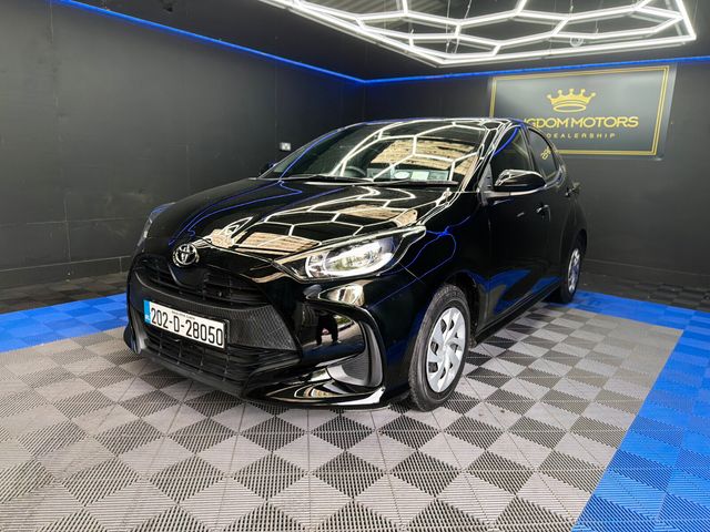 Image for 2020 Toyota Yaris 1.0 VVT-i 5Dr Terra