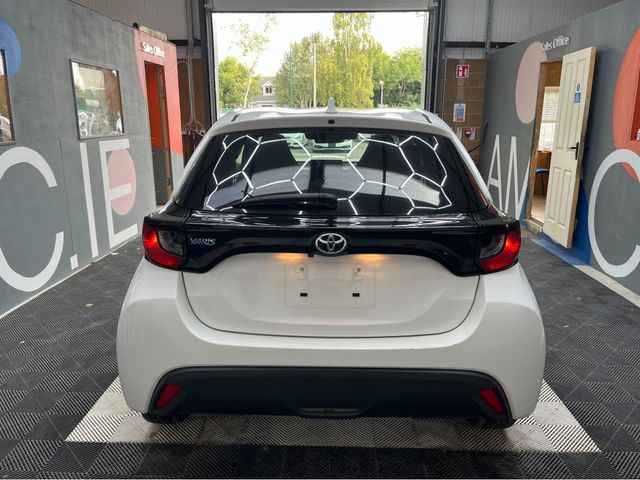 Image for 2021 Toyota Yaris ONLY €16950! YARIS AUTOMATIC 1.0 PETROL / 95k KMs / REVERSE CAMERA & MORE