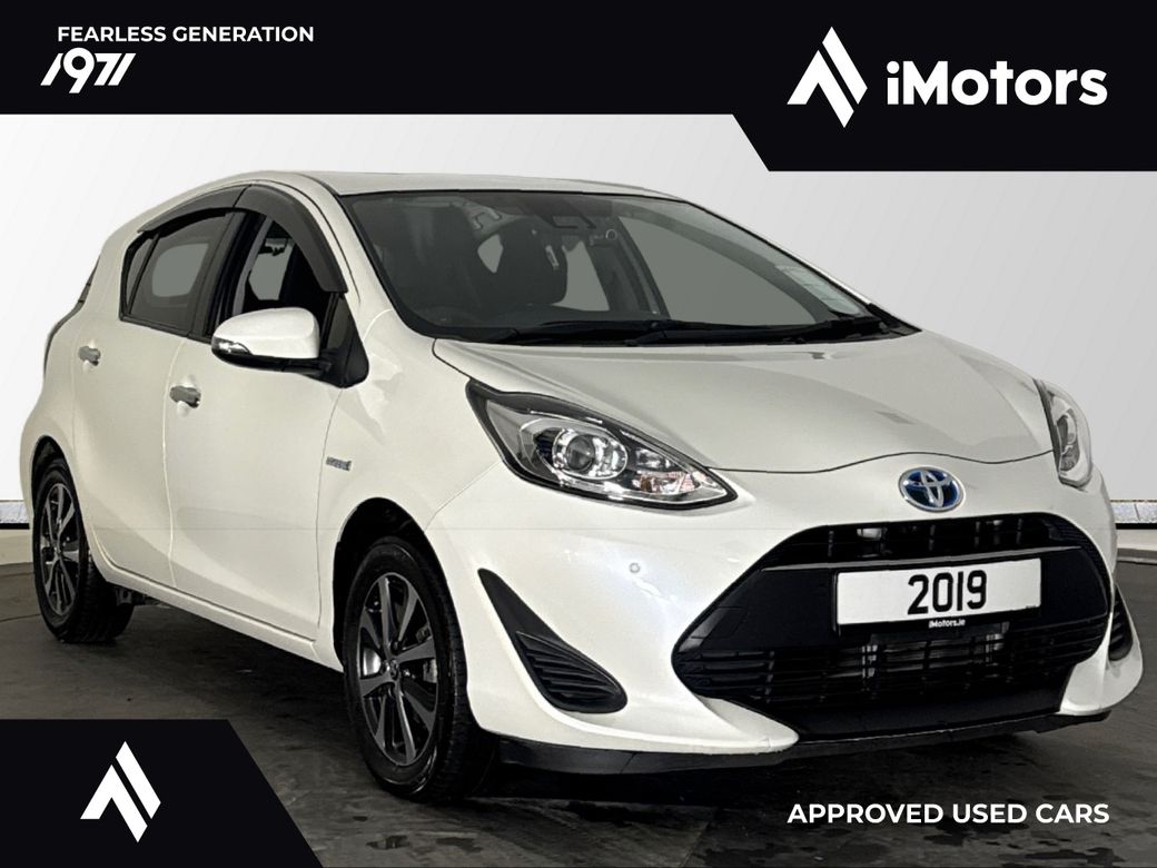 Image for 2019 Toyota Aqua HYBRID AUTOMATIC