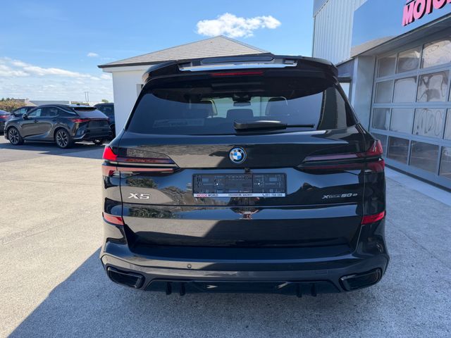 Image for 2025 BMW X5 X DRIVE50E M SPORT PRO & Comfort Plus Package