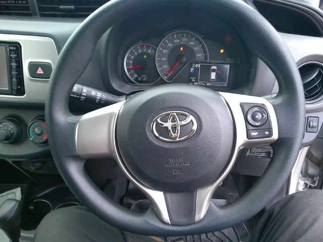 Image for 2015 Toyota Vitz 